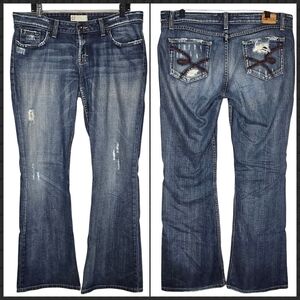 BKE Star 20 Bootcut Distressed Jeans Medium Wash Mid Rise 33x33.5 Womens EUC Y2K